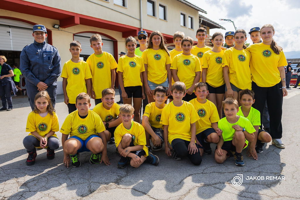 Del ekipe naše mladine